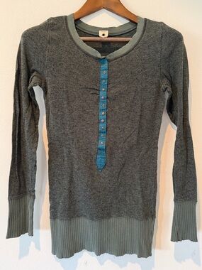 Free People Long Sleeve Thermal Waffle Knit Henley Size L Green and Teal